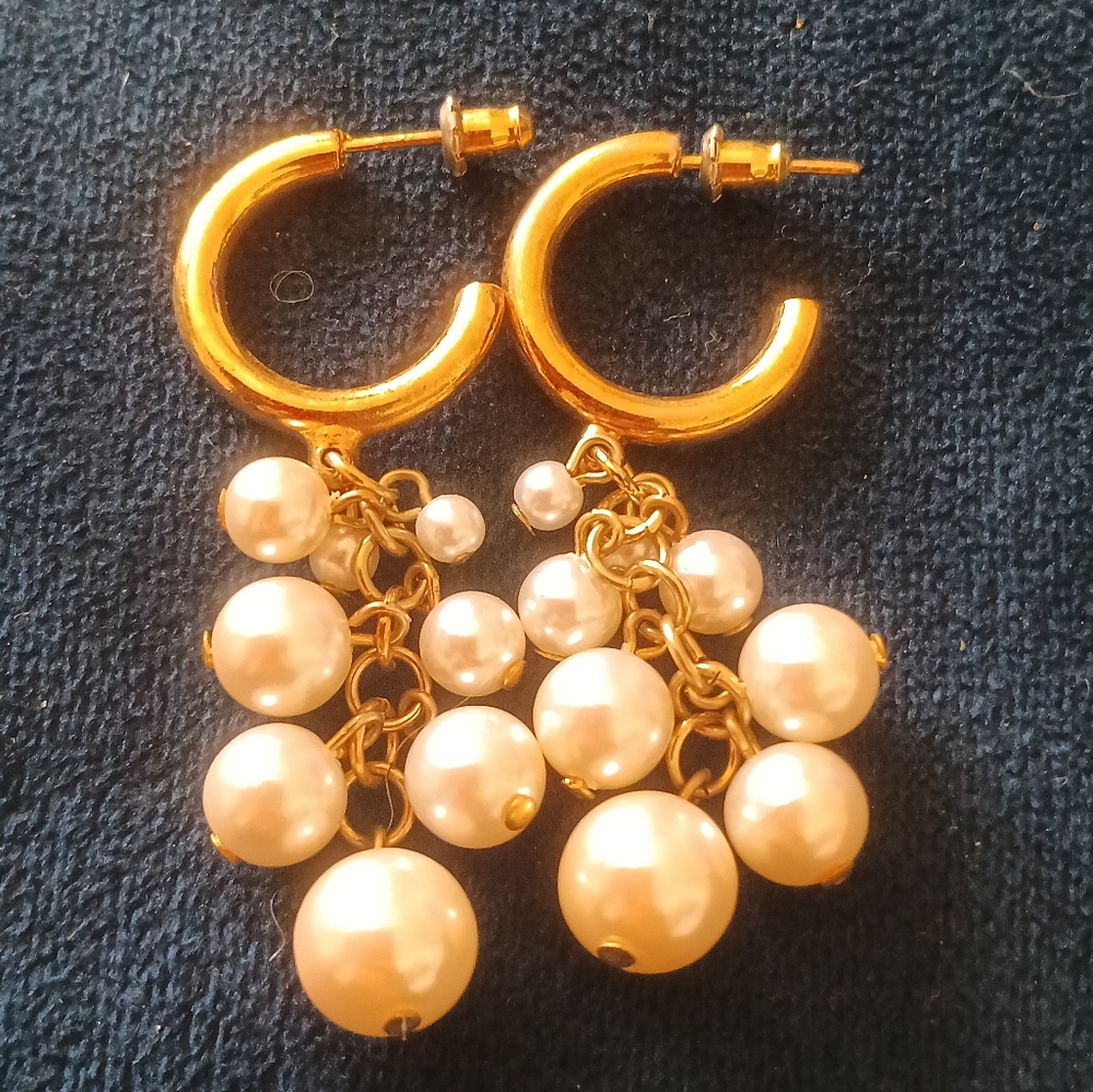 Vintage Faux Pearl Drop Earrings Gold Tone